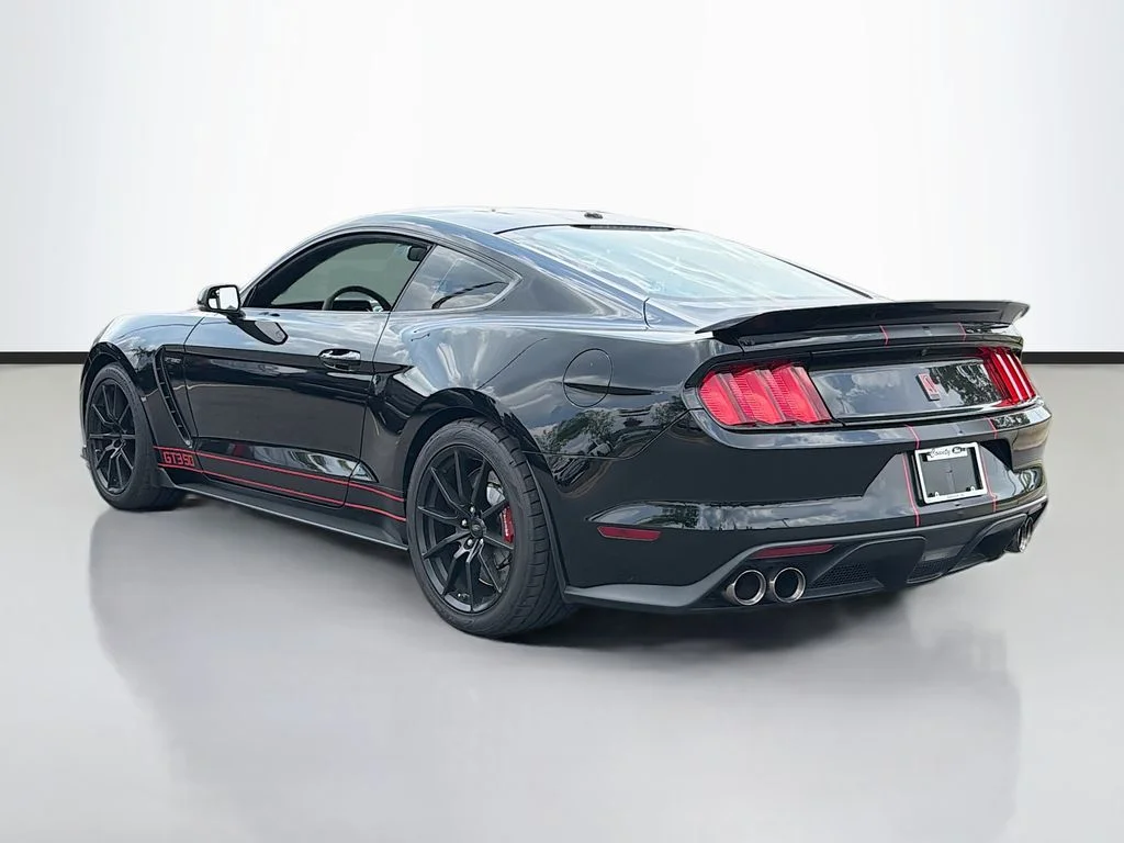 Used 2017 Shadow Black Ford Shelby GT350 image 8