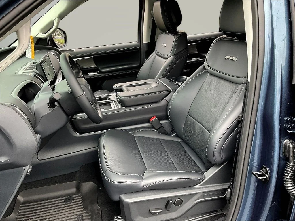 New 2027 Nocturnal Blue Metallic Ford MAX Platinum image 29