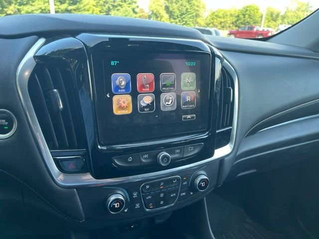 Used 2019 Silver Ice Metallic Chevrolet LT image 14