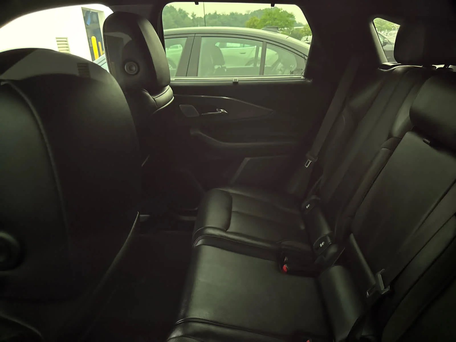 Used 2024 Snowfall Pearl Acura Type S image 11