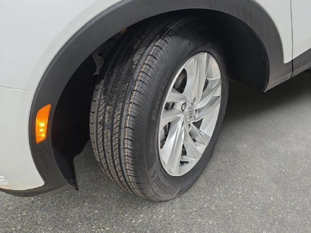 Used 2026 White Buick Preferred image 29