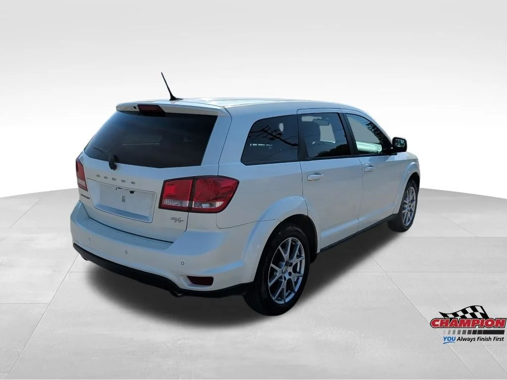 Used 2014 White Dodge R/T image 5