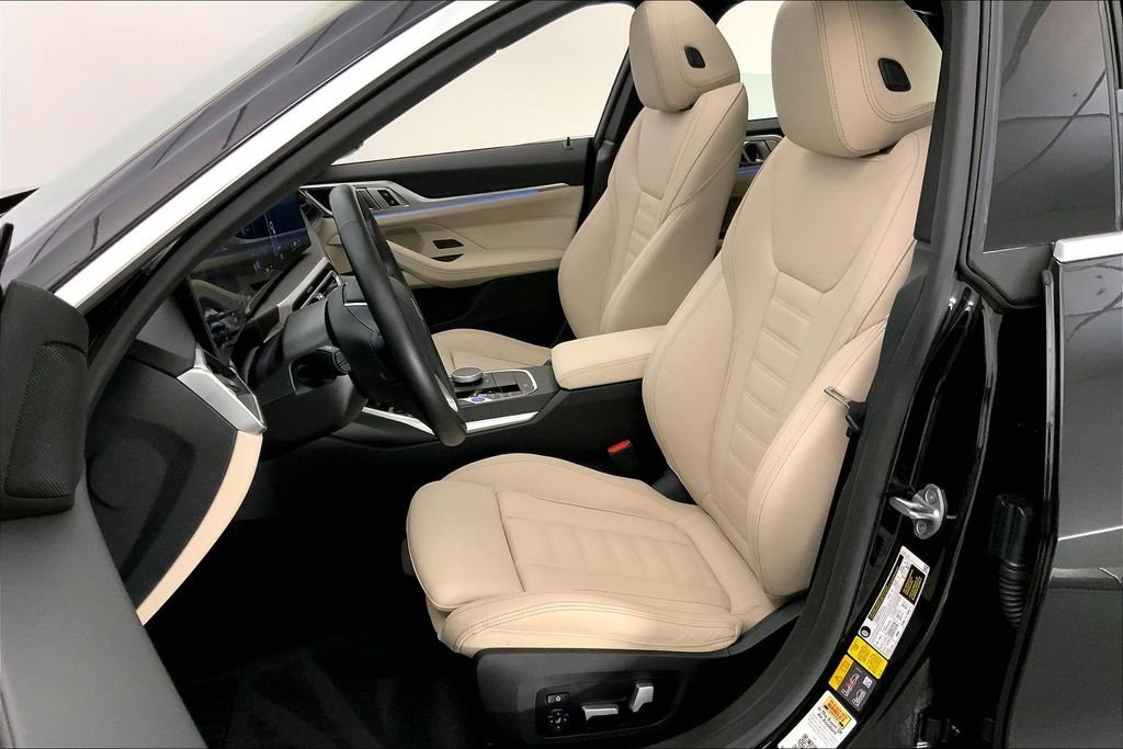 Certified Used 2023 Black Sapphire Metallic BMW  image 12