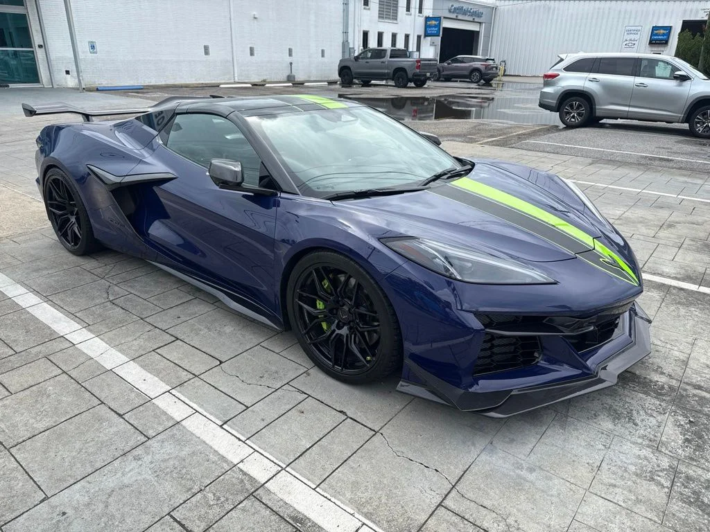 Used 2025 Purple Chevrolet Z06 image 10