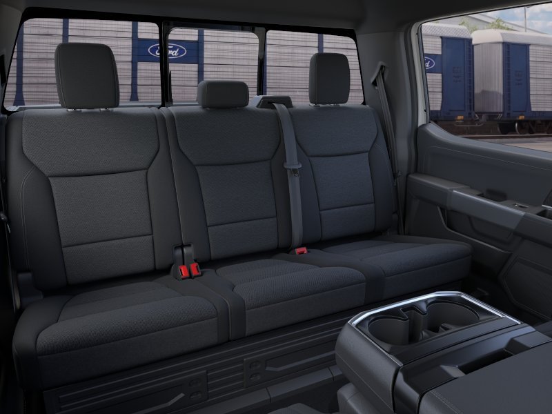 New 2026 Oxford White Ford XLT image 11