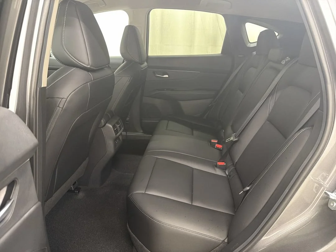 2025 Nissan Murano SV - Photo 18