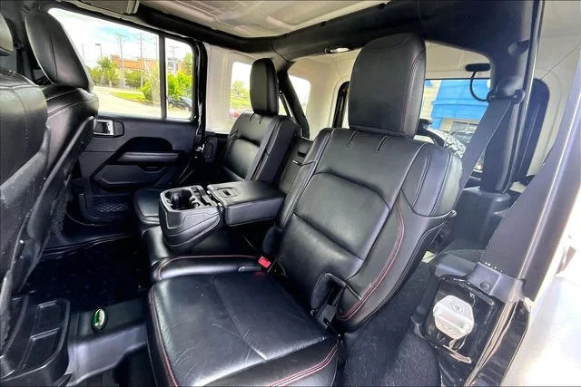 Used 2018 Black Jeep Unlimited Rubicon image 19