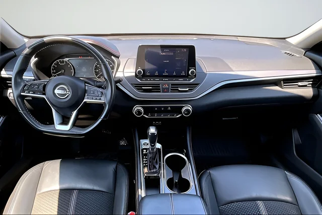 2024 Nissan Altima SR - Photo 7