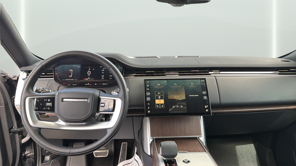 Used 2024 Black Land Rover SE image 21