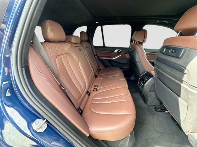 Used 2020 Blue BMW M50i image 29