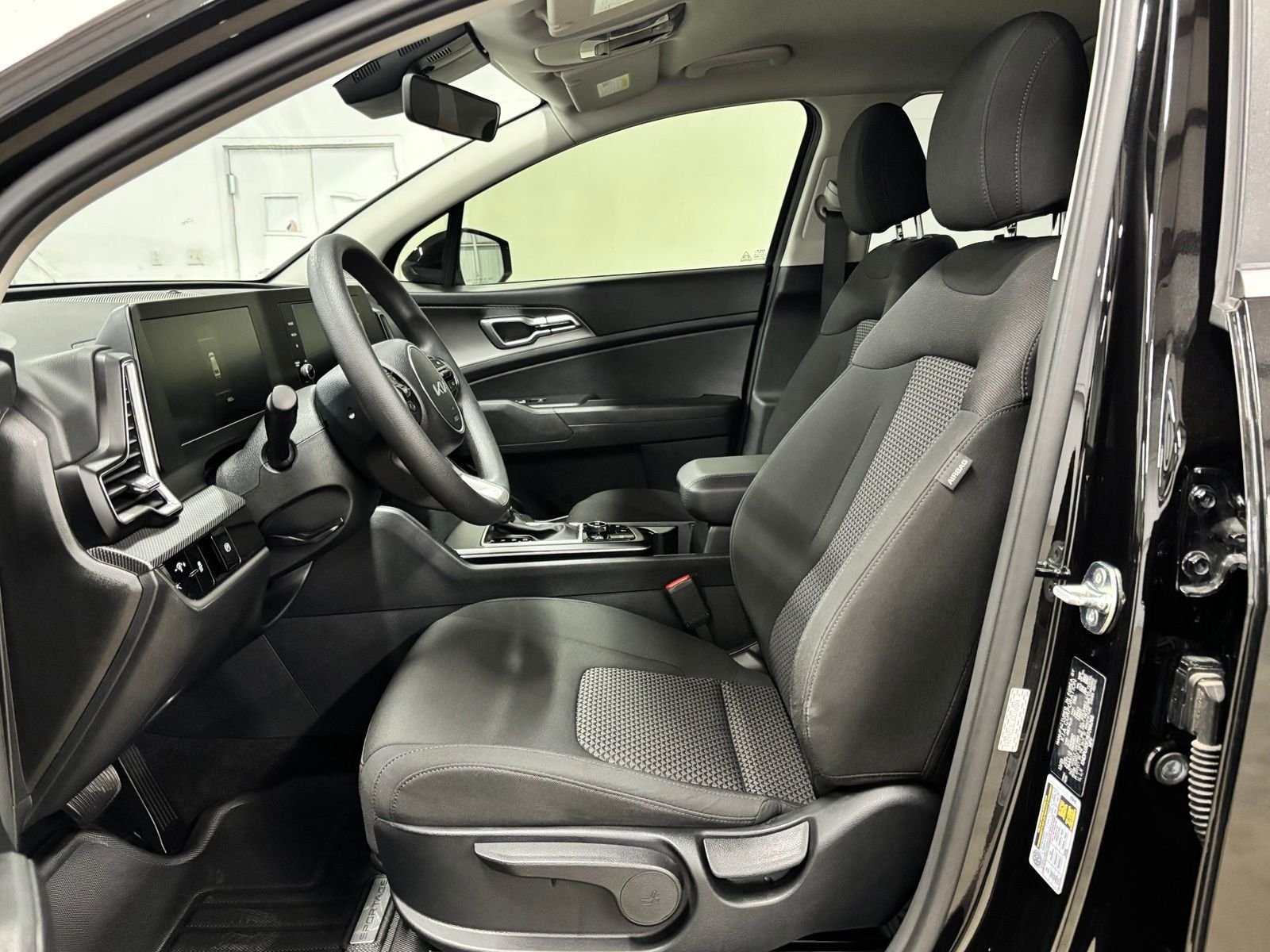 Used 2024 Black Kia LX image 17