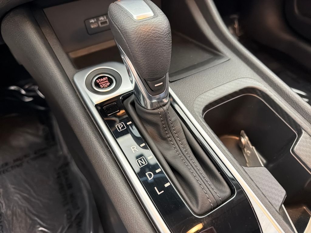 Used 2023 Super Black Nissan SV image 19