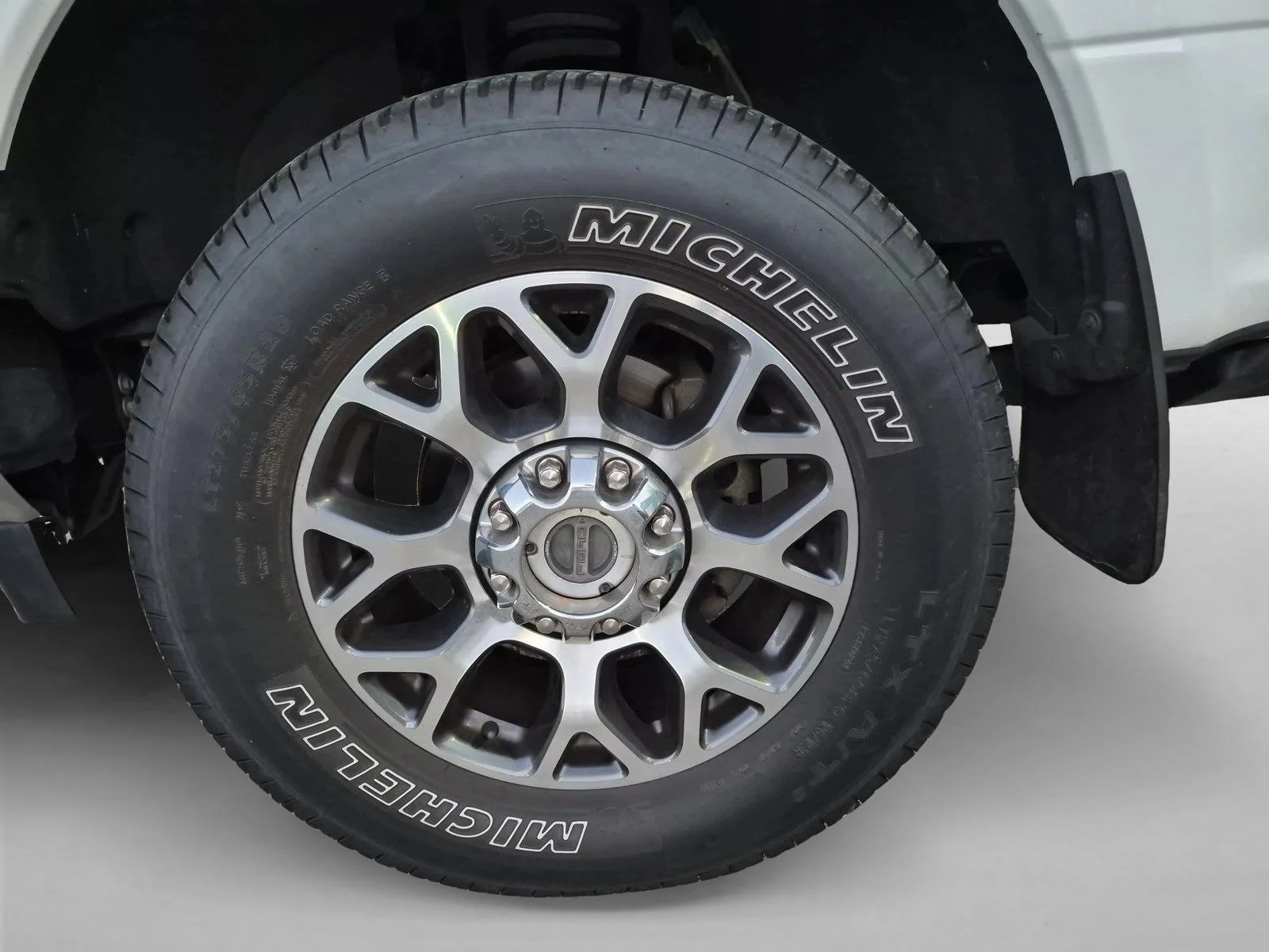 Used 2021 Oxford White Ford King Ranch image 6