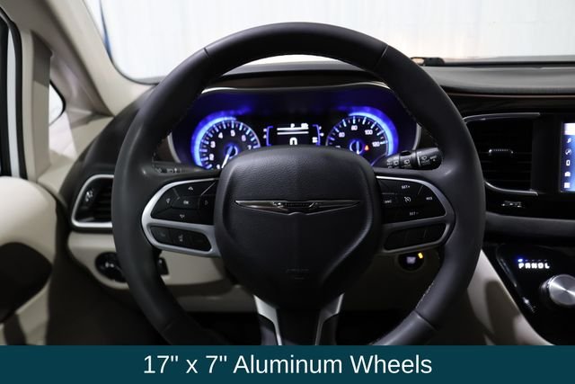 Used 2023 White Chrysler LX image 20