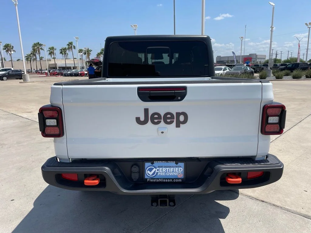 Used 2026 White Jeep Mojave image 7