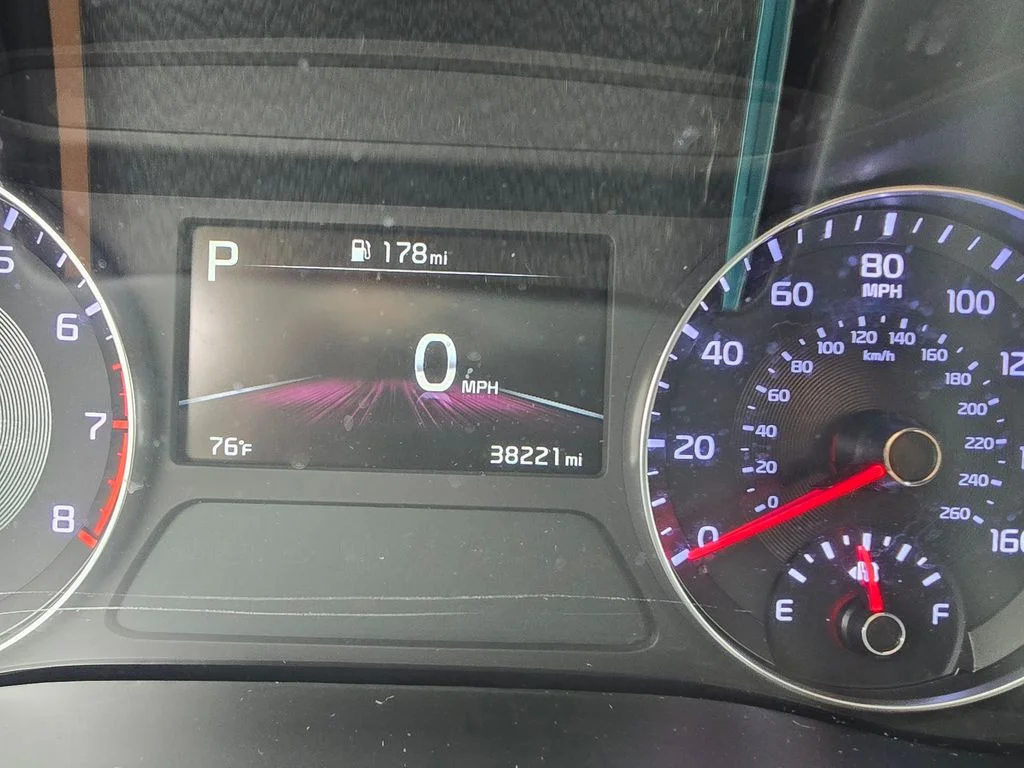 Used 2023 Gray Kia LXS image 28
