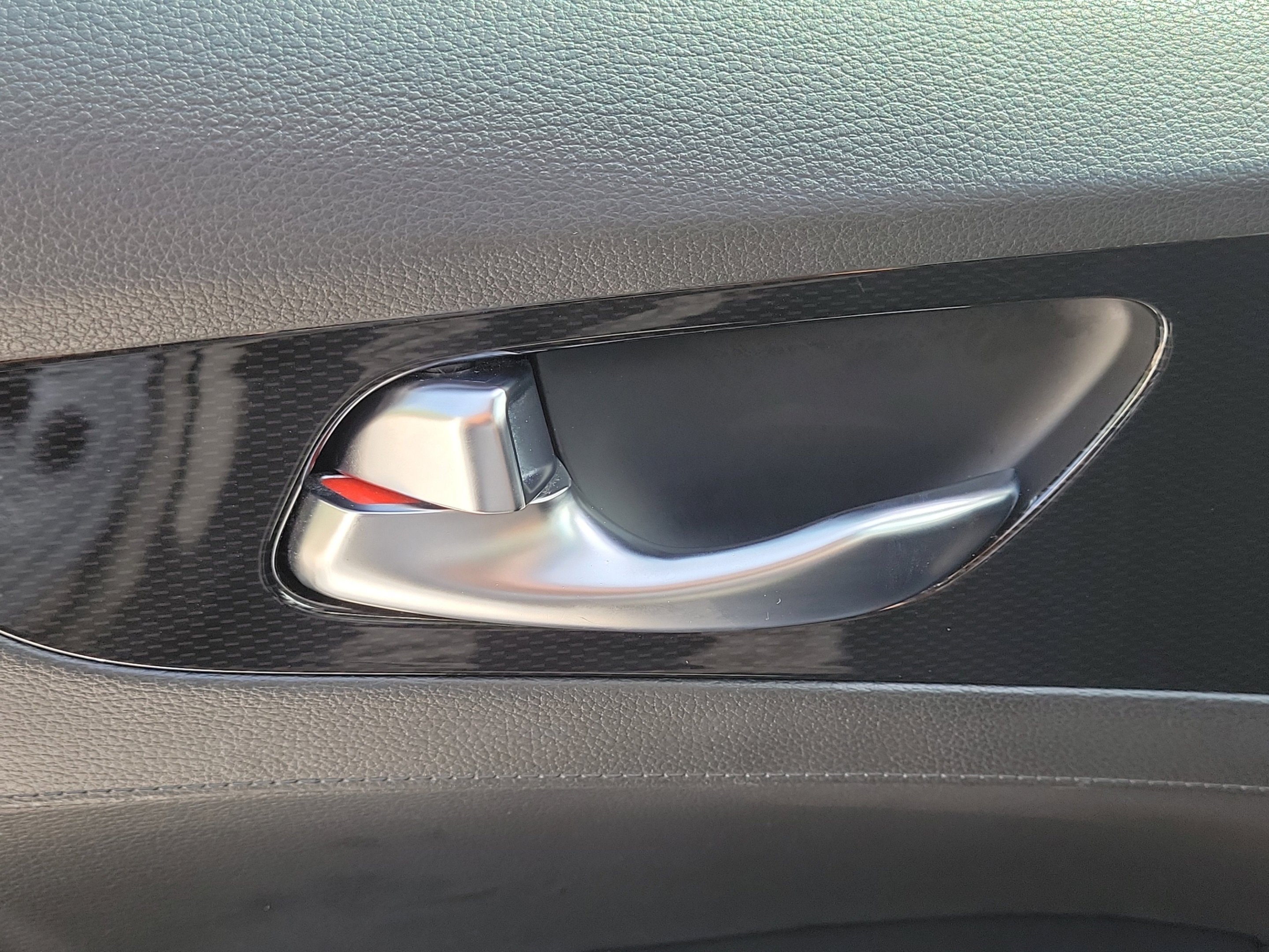Used 2023 Snow White Pearl Kia GT-Line image 27