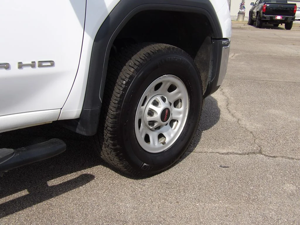 2024 GMC Sierra 3500HD Pro - Photo 13