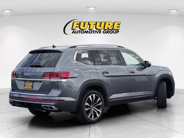 Used 2021 Gray Volkswagen 3.6L V6 SEL Premium R-Line image 4
