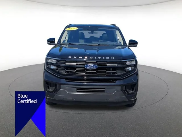 Used 2025 Black Ford Active image 8