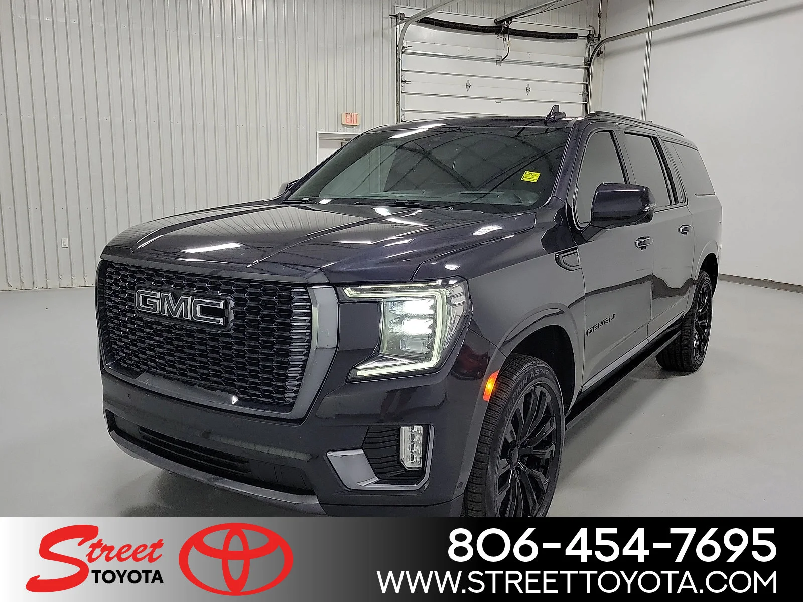 2023 GMC Yukon Denali Ultimate's photo