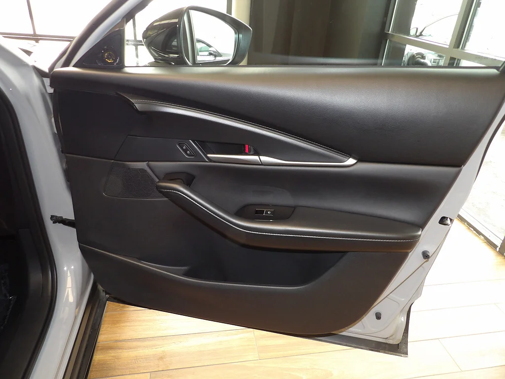 Certified Used 2025 Aero Gray Metallic Mazda 2.5 S Select Sport image 12