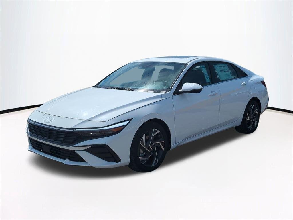 New 2026 White Hyundai Limited image 9