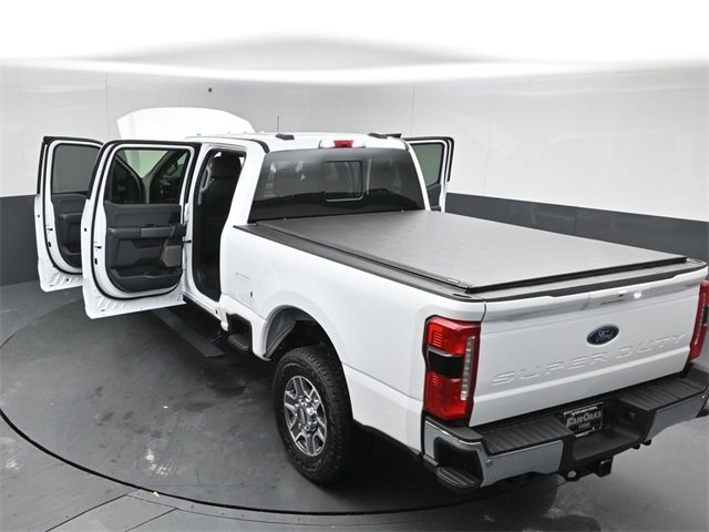 2025 FORD F-250 - Image 56