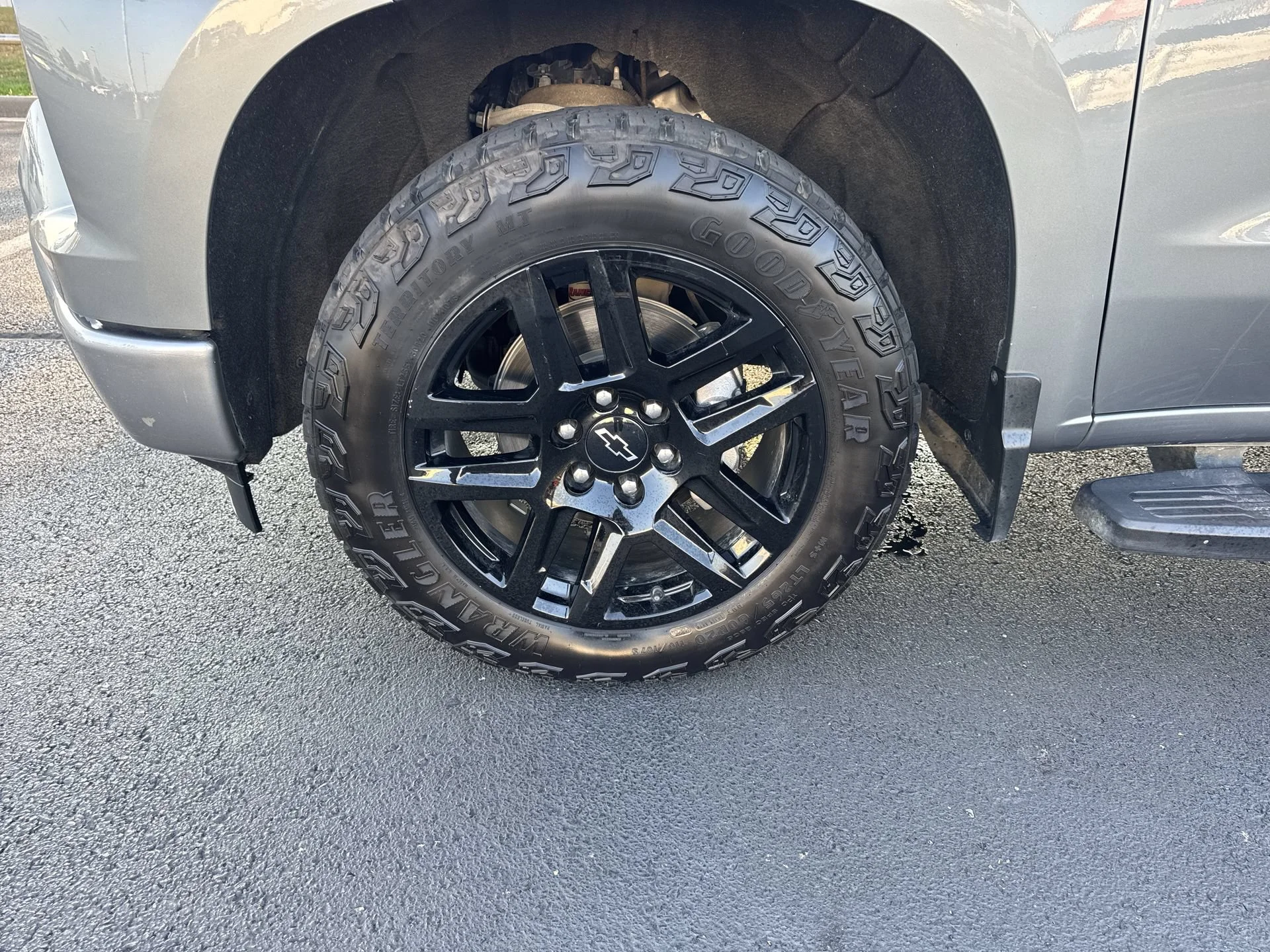2023 Chevrolet Silverado 1500 RST - Photo 10