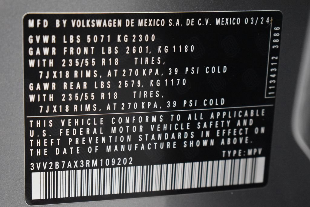 Used 2024 Gray Volkswagen 2.0T Wolfsburg Edition image 39