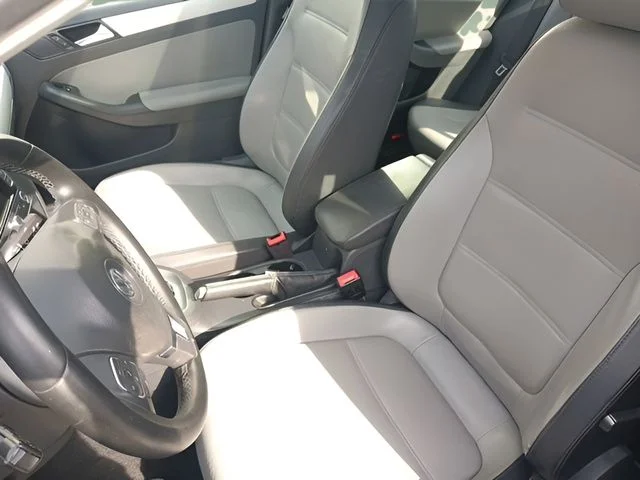 Used 2014 Black Volkswagen SEL image 24