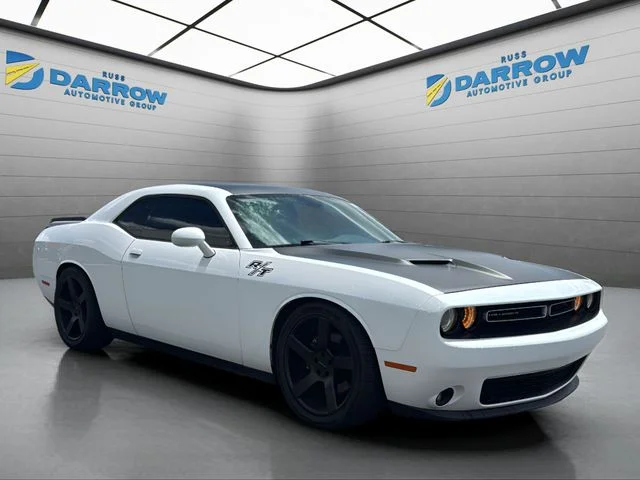 Used 2016 White Dodge R/T image 7