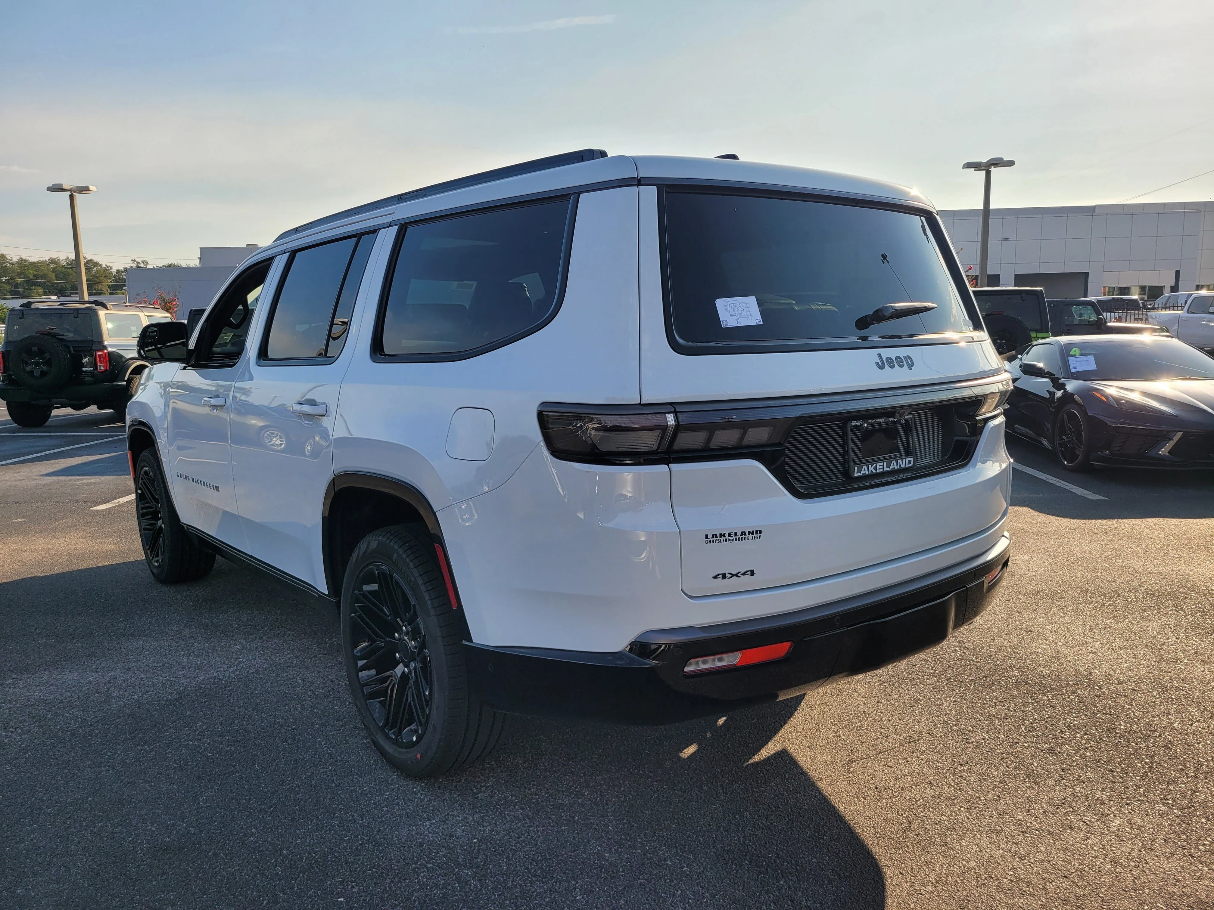 New 2026 Bright White Clearcoat Jeep Limited Reserve image 8
