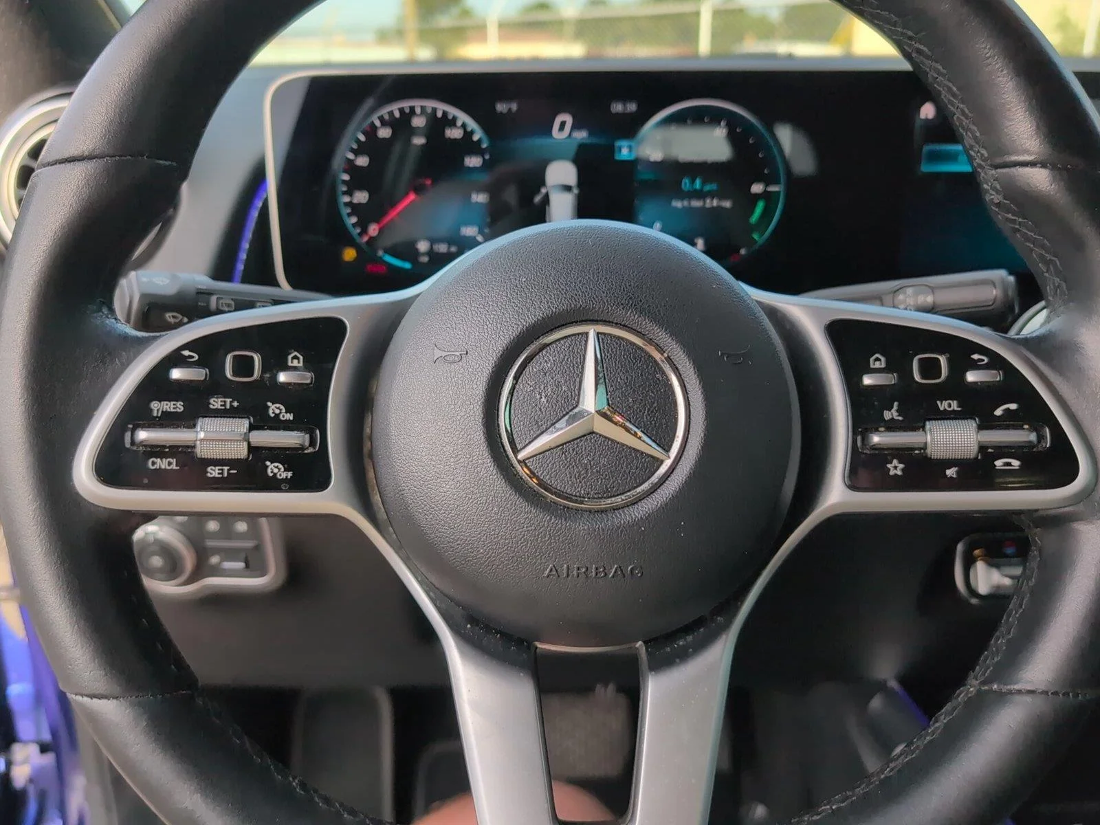 Used 2021 Galaxy Blue Metallic Mercedes-Benz GLB 250 image 27