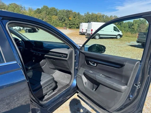 Used 2024 Blue Honda EX-L image 14