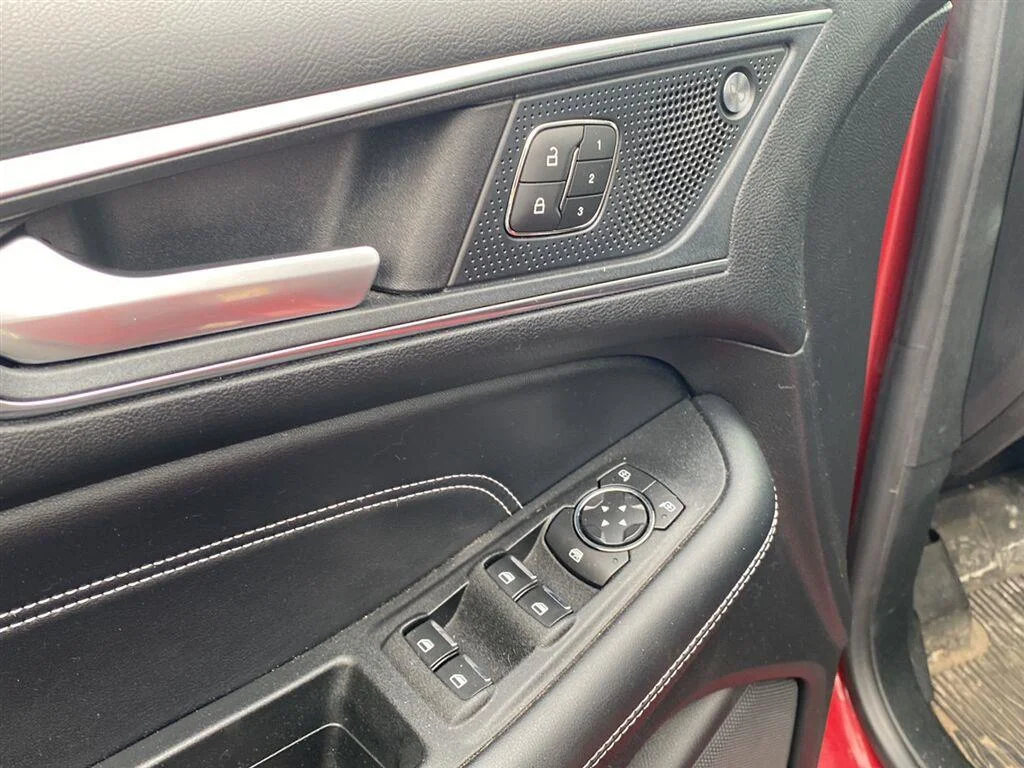 Used 2020 Rapid Red Metallic Tinted Clearcoat Ford Titanium image 16