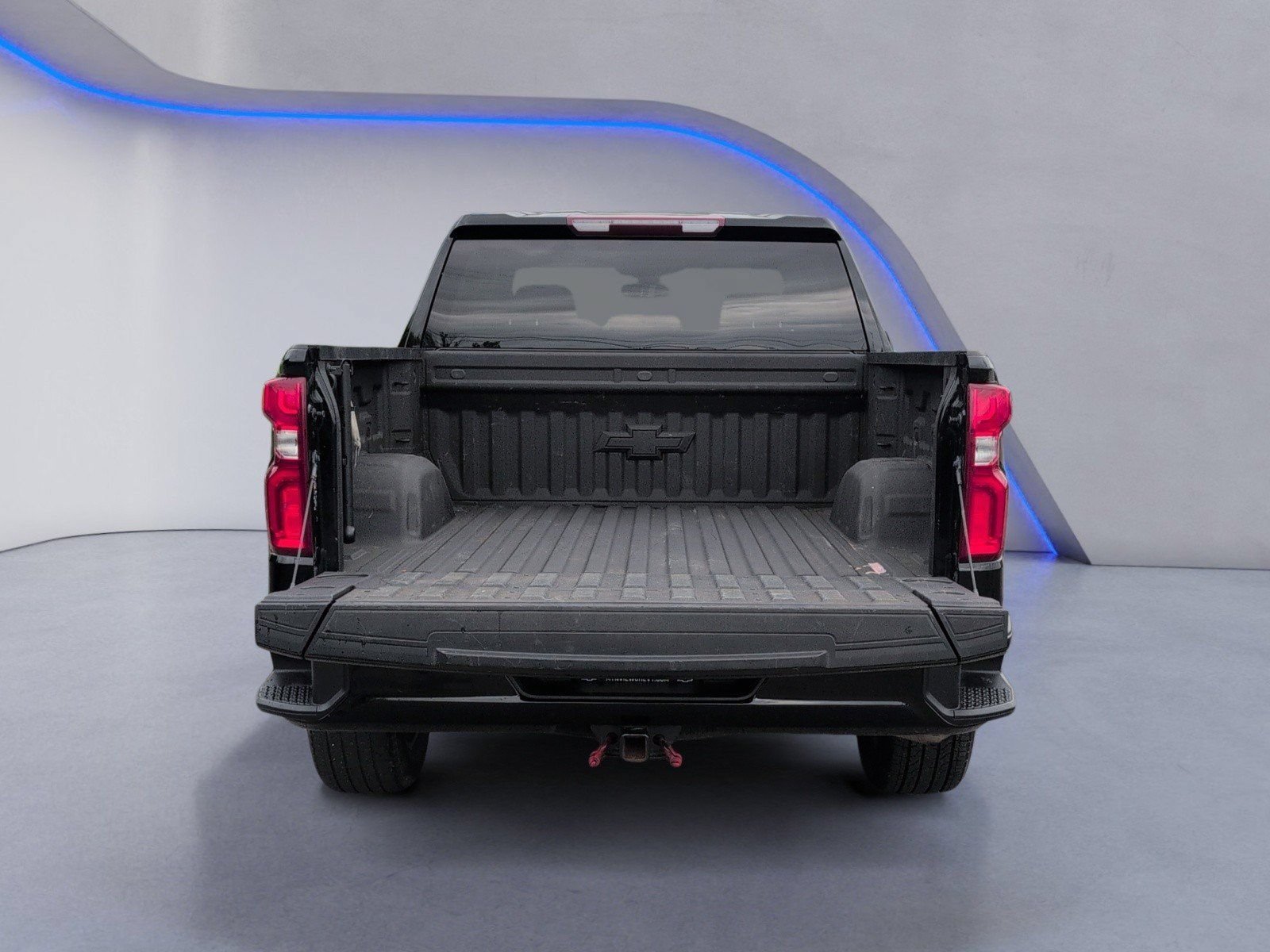 Used 2022 Black Chevrolet Custom image 14