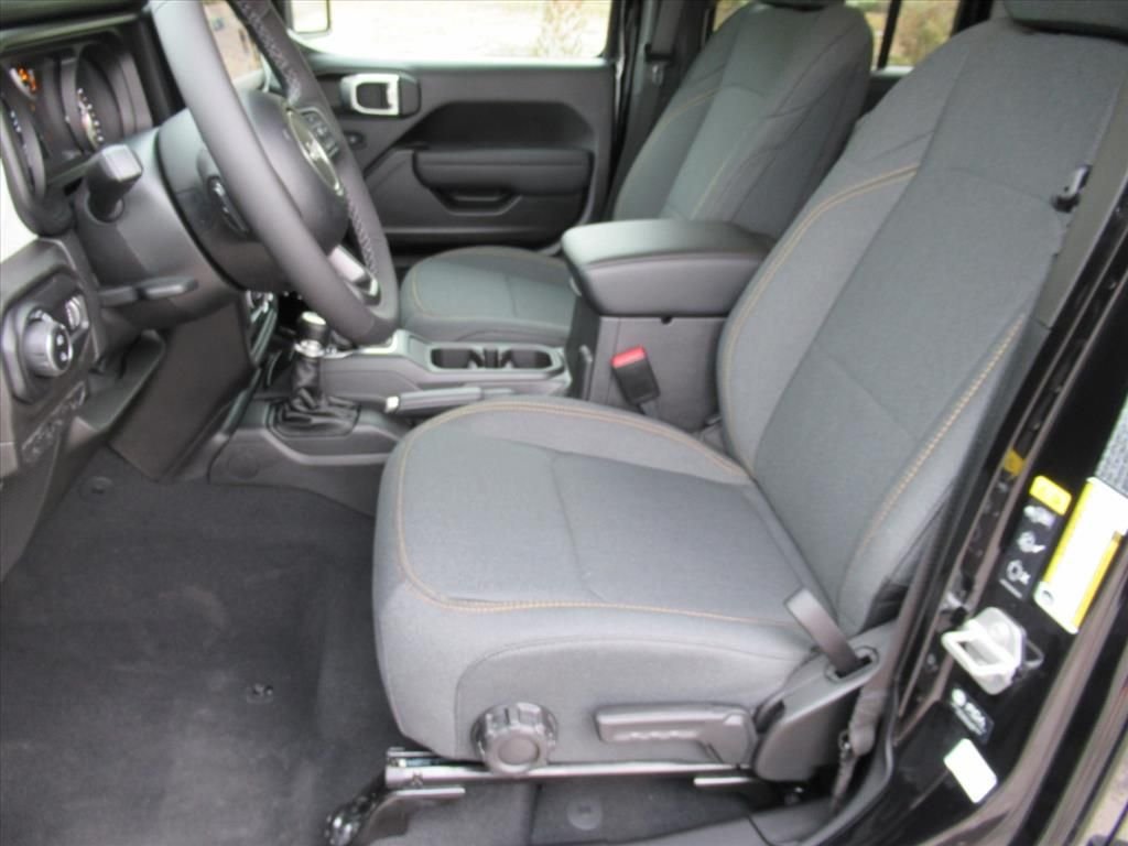 New 2026 Black Clearcoat Jeep Sport S image 18