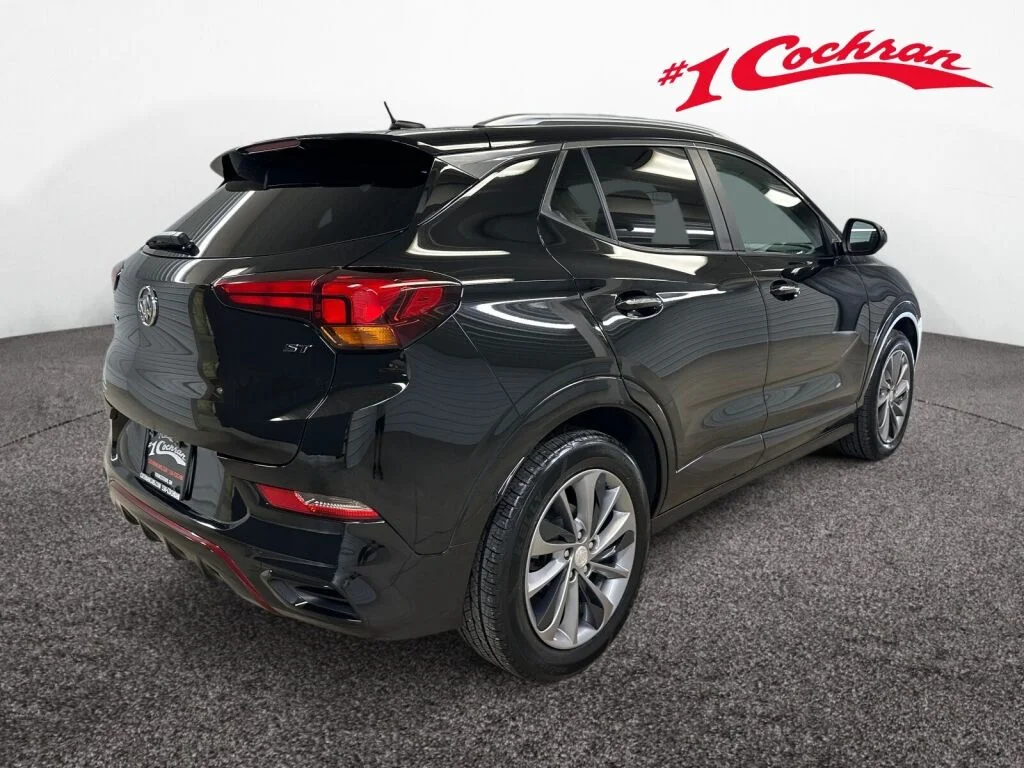 Used 2023 Ebony Twilight Metallic Buick Select image 29