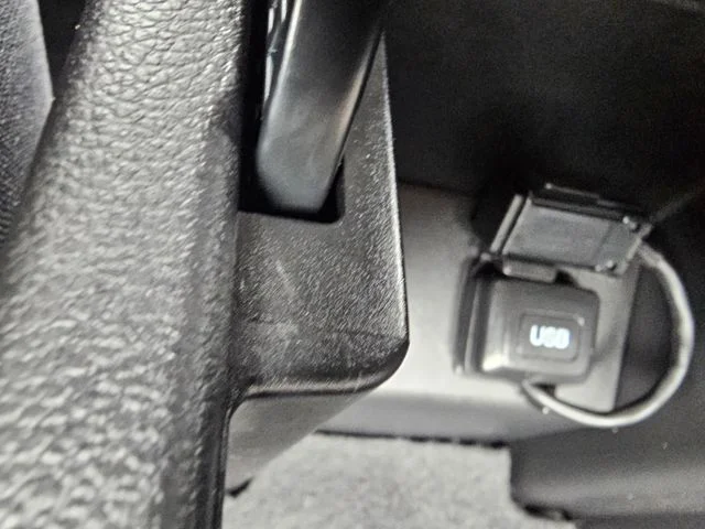 Used 2014 Black Honda LX image 38