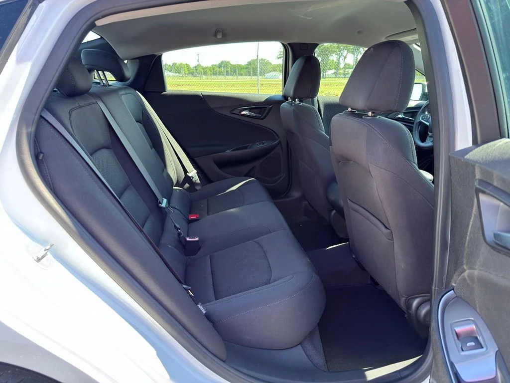 Used 2024 White Chevrolet LS image 27