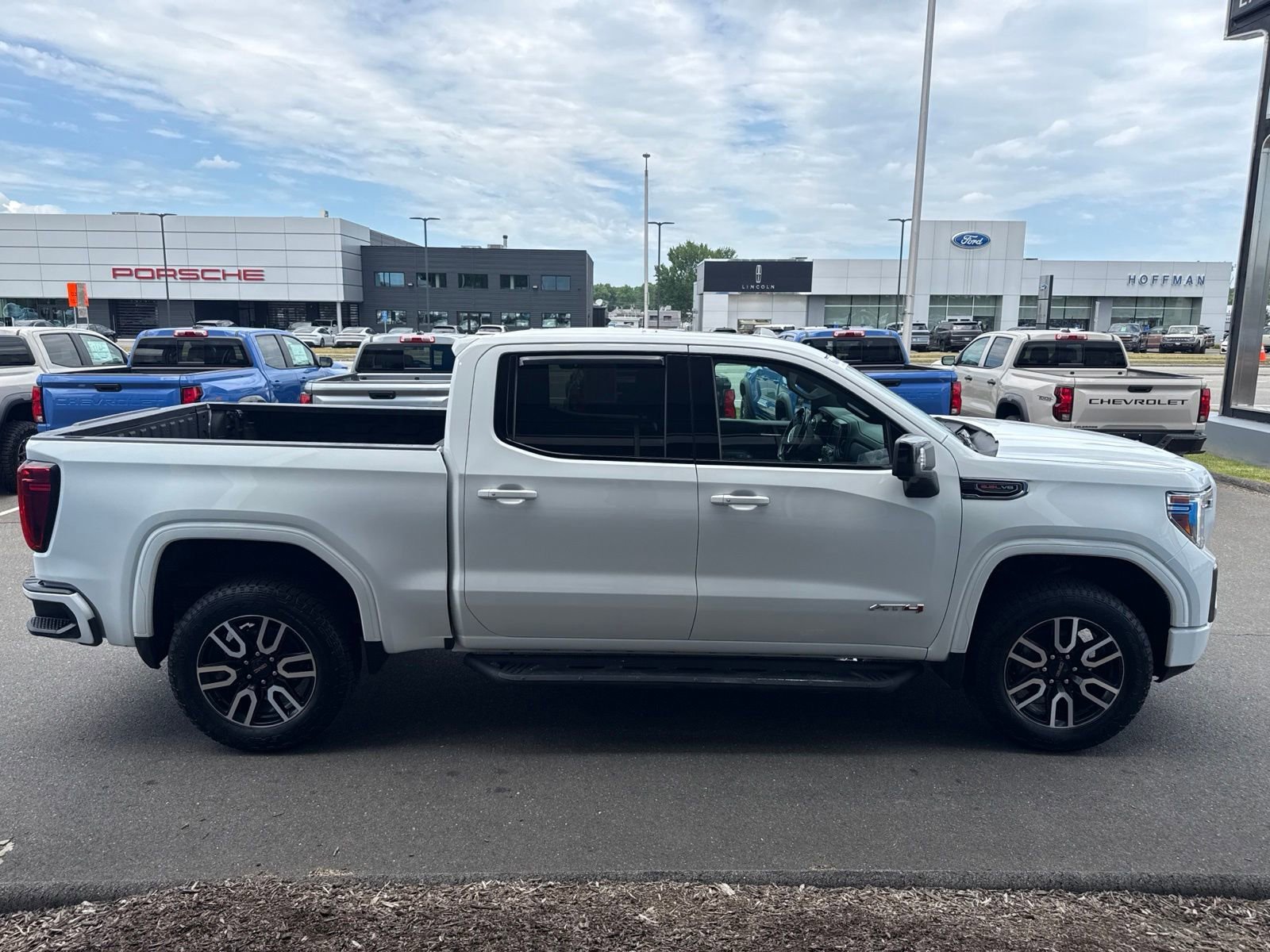 Used 2021 Summit White GMC AT4 with Trailering Package image 5