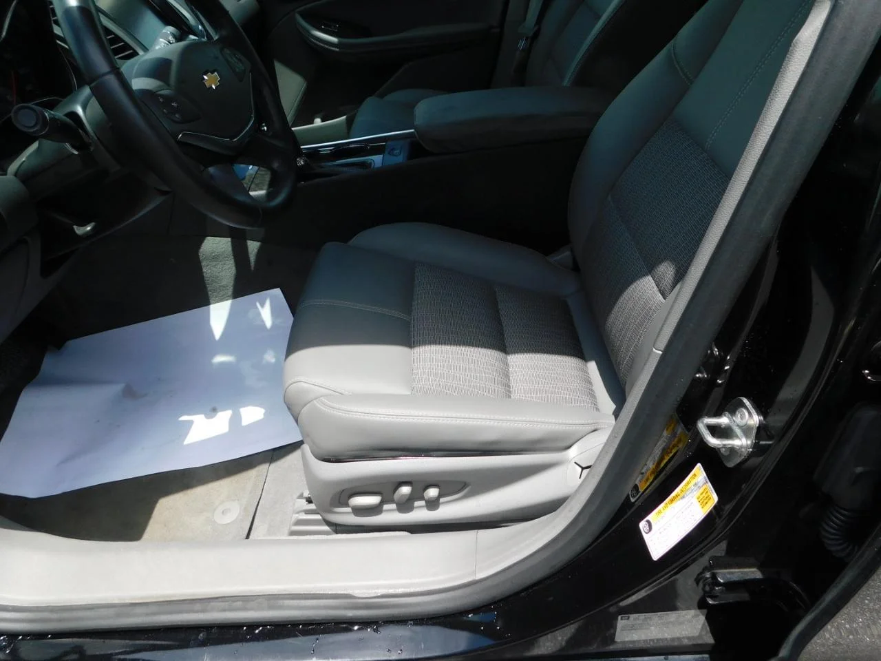 Used 2014 Black Chevrolet 4dr Sdn LT w/2LT image 27