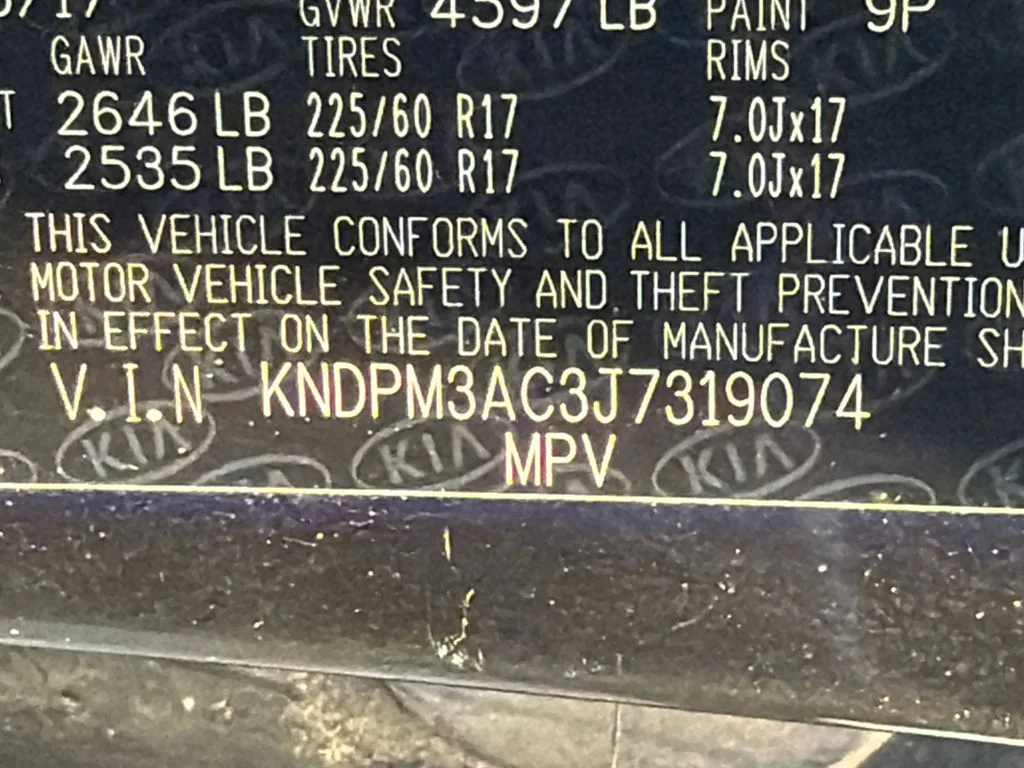 Used 2018 Red Kia LX image 31