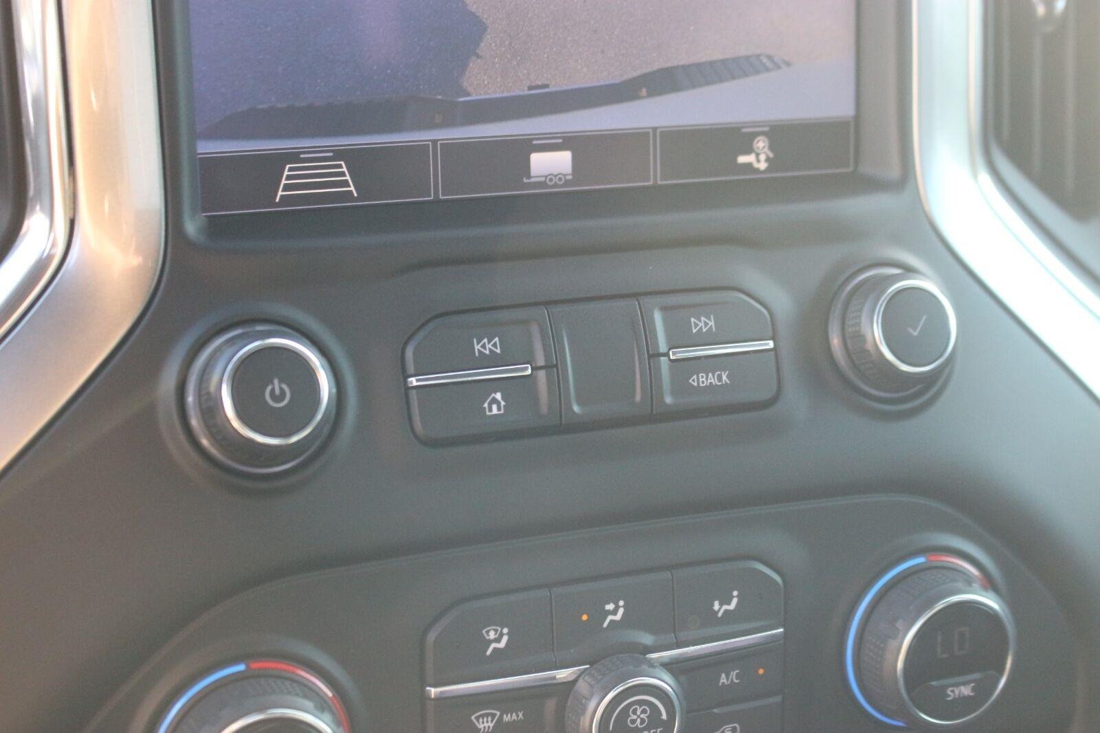 Used 2020 SUMMIT WHITE Chevrolet LTZ image 25