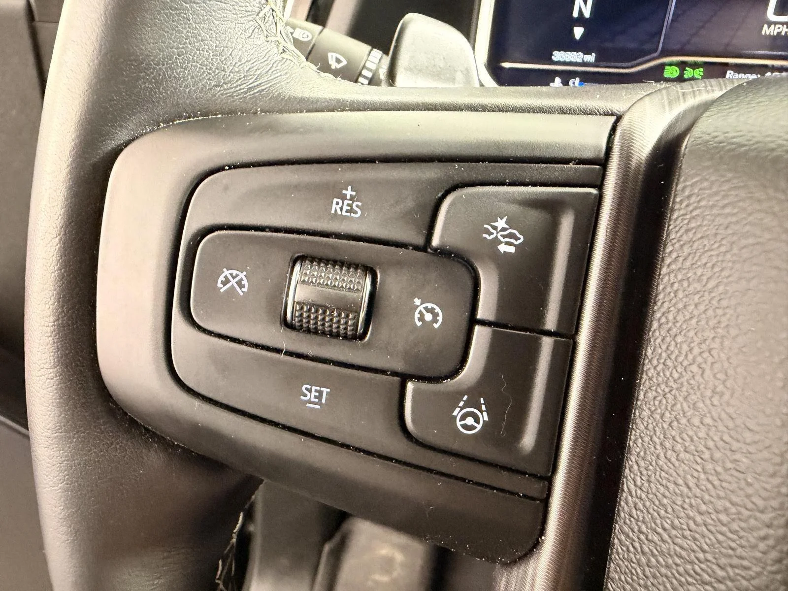 Used 2024 Onyx Black GMC Denali Ultimate image 29