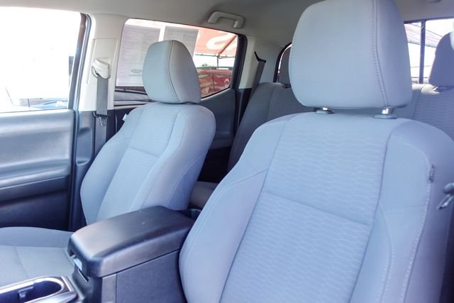 Certified Used 2019 Silver Toyota SR5 image 25