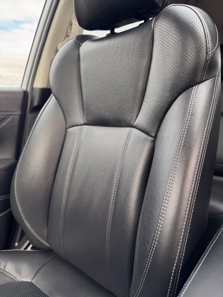 Used 2019 Ice Silver Metallic Subaru Touring image 33