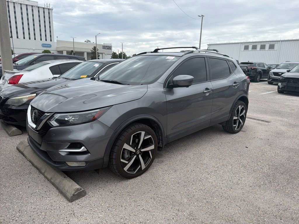 2021 Nissan Rogue Sport SL FWD's photo
