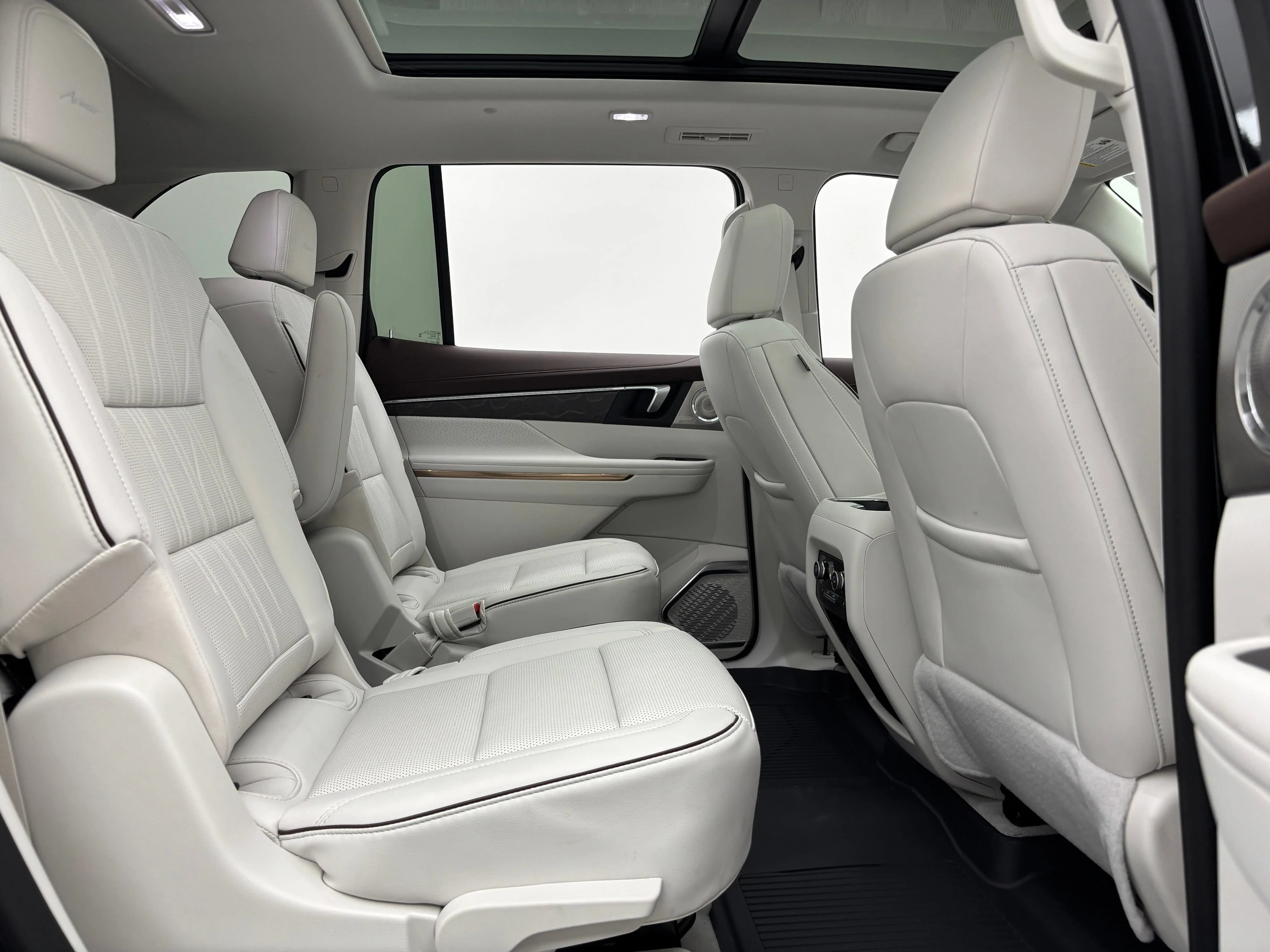 2026 Buick Enclave Avenir - Photo 42